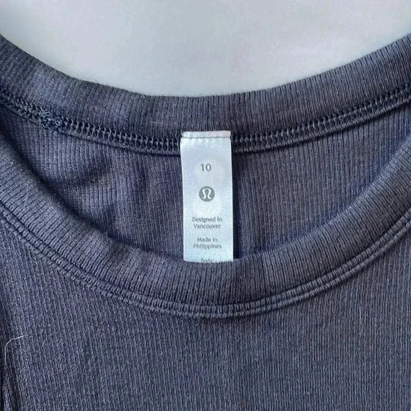 Lululemon I 10 - Picture 3 of 13
